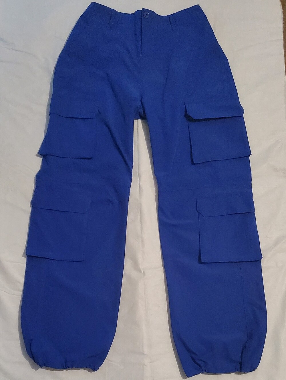 Love Tree Cargo Pants  Womens Size- Large.
